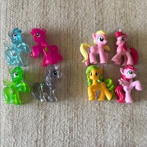 My Little Pony Rare 2010 Blind Bag Set Accessories Set (Contains 8 Ponies)